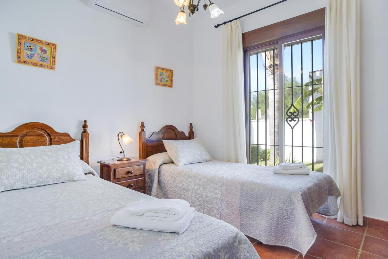 Casa Villanueva 4 - Solo Familias Conil De La Frontera Ngoại thất bức ảnh
